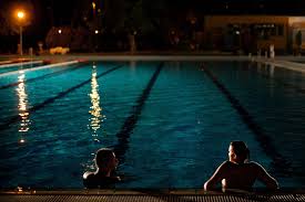 1 day ago · a strandok éjszakája országos program keretein belül mi is éjszakai fürdőzésre invitáljuk kedves vendégeinket! Strandok Ejszakaja 2019 Itt A Furdok Listaja Termal Online