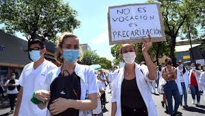 El paro nacional convocado para mañana por camioneros y la central de trabajadores argentinos (cta) será acompañado por más de un centenar de organizaciones gremiales aunque no por la. En Plena Pandemia El Personal De Salud Convoca A Un Paro Nacional Para Manana Negocios Politica