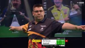 Das achtelfinale live im tv sehen. Darts Results Watch Jose De Sousa Hit The Second Premier League Nine Darter In As Many Nights
