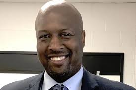 Ronnie Brown Mansfield Discusses School Administration