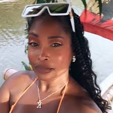 Mary has been performing this way for years! Her fans know what to expect  when they go see her!