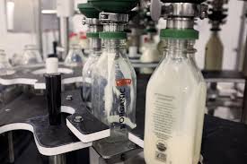 Maybe you would like to learn more about one of these? Straus Family Creamery Mooooves Into New Sonoma County Dairy Production Plant After 27 Years In West Marin Business Wire