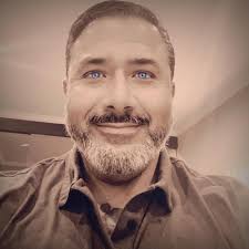 One side healed and one side fresh pictures of this double leg sleeve!! 4  more sessions to close off the back and into the arms next!! 😎🫡🤙 Done  with @allegoryink Using my