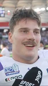 There's only one @primetime.89 💜😤 Read the extended interview with TE  Florian Bierbaumer