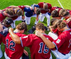 🚨 SWING OF THE DAY 🚨 DANNY MAYE/ 2027 Catcher @_danny_maye swinging with  intent while maintaining control of the body 👌 Danny is one of the most  powerful bats in the 2027