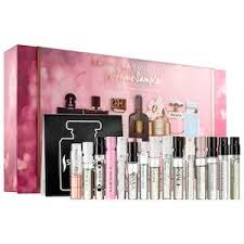 Shop Holiday Perfume Sampler By Sephora Favorites At Sephora This Set Of 15 Fragrance Samples Comes With A Sephora Favorites Sephora Gift Sets Sephora Holiday