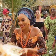 Latest Igbo Traditional Wedding Entrance Songs Playlist Naijaglamwedding Wedding Entrance Songs Igbo Traditional Wedding Traditional Wedding Songs