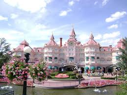 Hotel Disney 4 By The Resort In France Disney Hotels Disneyland Paris Disney Resorts