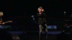 Gaetano curreri, leader degli stadio, è stato ricoverato in terapia intensiva dopo essere stato colpito da malore durante il concerto che stava tenendo con i solis string quartet venerdì 30 luglio a san. Stadio Official Facebook