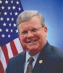 Tom Shull's Instagram, Twitter & Facebook