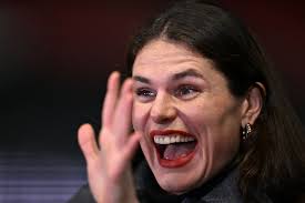 You good?"- Ilona Maher shares sister's hilarious coping mechanism as  'British weather takes its toll'