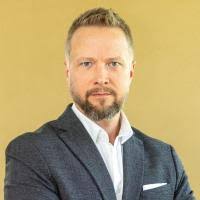 Assoc. Prof. Mag. Dr. Michael Wininger Interim. Rektor │Geschäftsführer