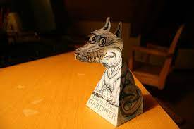 When you look with both eyes, your brain usually has enough clues to tell it that the face is hollow. Hollow Face Illusion Dragon Without Leaving Your Desk 4 Steps Instructables