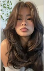 Recommendation for a hair stylist who does great curly girl haircut? My  daughter has a mix of 3B/3C hair and she wants to wear it above her  shoulders. The stylist we went