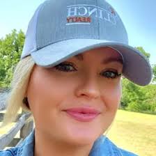 Find Realtors & Real Estate Agents in 66075