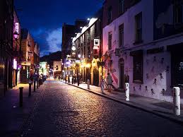 However, when on a tripod, make sure to turn your image stabilization off, as the mix of the two can cause unwanted blur. Photographing Cities At Night