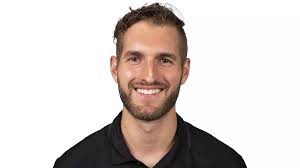 Nate Skidmore Added to Men's Hockey Staff