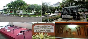 Harga tiket museum proklamasi relatif murah, disini kamu dapat mengenal betul bagaimana terjadinya perumusan proklamasi pada era kemerdekaan. Museum Mandala Wangsit Siliwangi Info Tiket Masuk Jam Buka Alamat