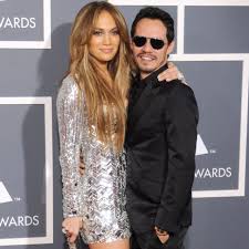 Singer mark anthony (l) and his wife singer/actress jennifer lopez pose at simon fuller's hollywood walk of fame star presentation ceremony at hollywood & vine on may 23, 2011 in los angeles, california. Jennifer Lopez And Marc Anthony Pictures Popsugar Latina