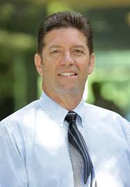 Stephen Rich, Real Estate Agent