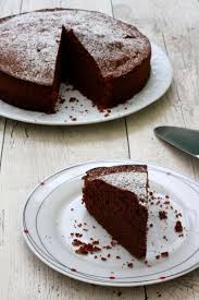 Voici Une Recette De Moelleux Au Chocolat Hyper Moelleux Et Aerien J Ai Teste Plusieurs Recettes De Gateaux Dit Moelleux M Banh Ngọt Nấu ăn Cong Thức Nấu ăn