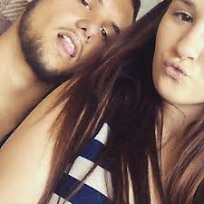 Alyssa Pelham (@mrspelham35)