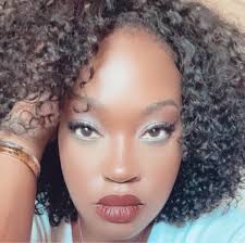 Violinist Breaks down in tears while playing "Yeshua" #Yeshua #violinist  #bassmatics #reels