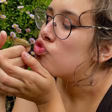 Fundraiser by Miranda Mintonye : Help Miranda Move Again