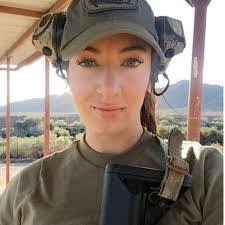 Rose Cutler's Instagram, Twitter & Facebook