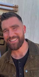 With it being Championship week, we will be celebrating more of the team  each day leading up to the big Finale! Our next 2 player spotlights are: 🌟  #10 Travis Carnevale 🌟