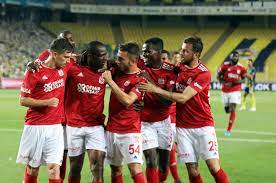 Demir grup sivasspor haberleri sayfasında demir grup sivasspor takımı ile ilgili son dakika sivasspor bolu'daki çalışmalarına devam ediyor. Sivasspor To Meet Villareal Qarabag In Europa League Groups Daily Sabah