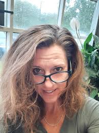 What are some hair salons in town?