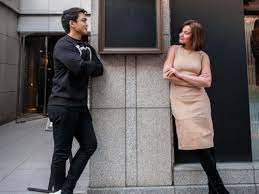 They are convinced that the two are now officially a couple. Bea Alonzo Admits Dating Dominic Roque