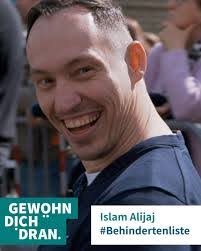 Michele Strasser's Instagram, Twitter & Facebook