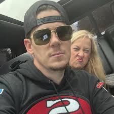 We Love You Mom 💐