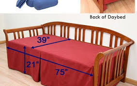 Daybed mattress slipcover fiesta outdoor daybed cover diy removable tailored daybed cover a indoor outdoor daybed mattress outdoor daybed only bedspread. Diy Daybed Cover I Could Make This Joyful Diy Time Diy Daybed Daybed Covers Daybed