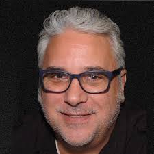 Lou Martini Jr. — Фильмы и телешоу — Apple TV