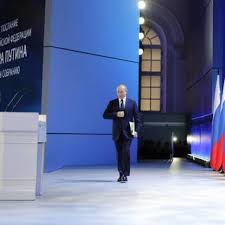 Школьникам на форму получат более 20 млн детей фото: Putin Poobeshal Novye Vyplaty Rossiyanam S Detmi Chto Nuzhno Znat O Vyplatah Skolko Poluchat Roditeli Shkolnikov Odinokie Materi I Beremennye Gosekonomika Ekonomika Lenta Ru