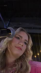 Sami Lavette was live.