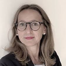 Patricia Holler's Instagram, Twitter & Facebook