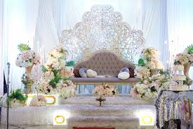 Sebahagian dari hasil kami.mini pelamin utk tunang dan nikah.sebarang pertanyaan boleh hubungi kami di. Pakej Perkahwinan Lengkap Galeri Pelamin Khusus Untuk Raja Sehari