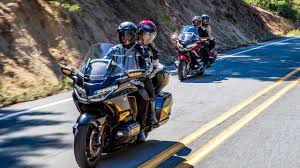 Manteniendo el seis cilindros en línea ha rebajado su peso en más de 6 kilos y honda ha equipado a la nueva gl1800 goldwing con un completo paquete de electrónica con acelerador electrónico, 4 modos de. Honda Goldwing Update Motorradonline De