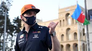The dutchman proved the class of the field as. Baku Gp Max Verstappen Teilt Gegen Mercedes Aus Haben Weniger Fehler Gemacht Eurosport