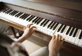 Klavier, klavier&gesang, tabs, leichte noten. Klavier Spielen Lernen Mit Diesen Tipps Gelingt Es Sicher