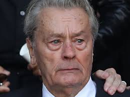 Alain fabien maurice marcel delon. La Pelea De Los Hijos De Alain Delon Tras El Accidente Cerebrovascular Que Sufrio El Actor En Francia Infobae