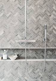 Grafische Industrie Fur Badevaerelset Kleine Badezimmerfliesen Dusche Fliesen Moderne Kleine Bader