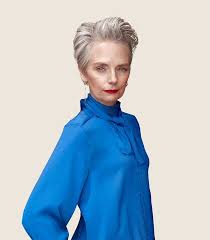 Short haircuts for women with thin hair should solve the problem of flat and dull looks. Should You Go Grey After 40 Pros And Cons Of Going Grey