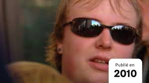 Isaiah May meurt dans les bras de ses parents