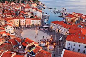 Tartini Square Piran Slovenia Places To Travel Piran Places To Go