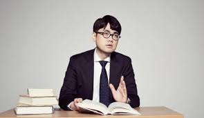 '대성마이맥' 측이 박광일 강사를 고소하겠다고 밝혔습니다. Str643hqukoslm